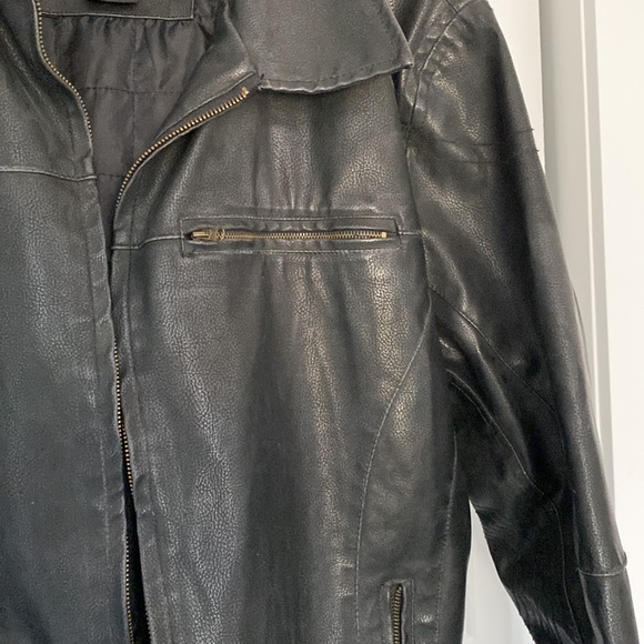 Faux leather jacket size L - Picture 2 of 7